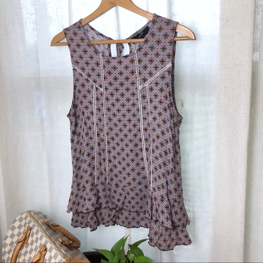 ⭕️Sold⭕️GNW Boho Flutter Print Tank Large